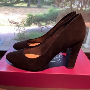 Fergie Pump heel Black 9M
